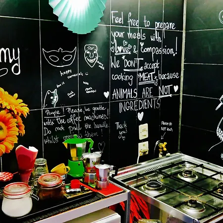 Hostel The Academy