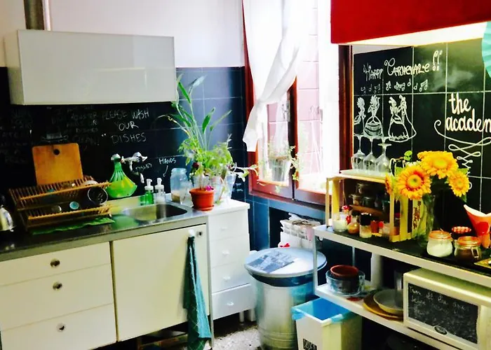 Hostel The Academy *